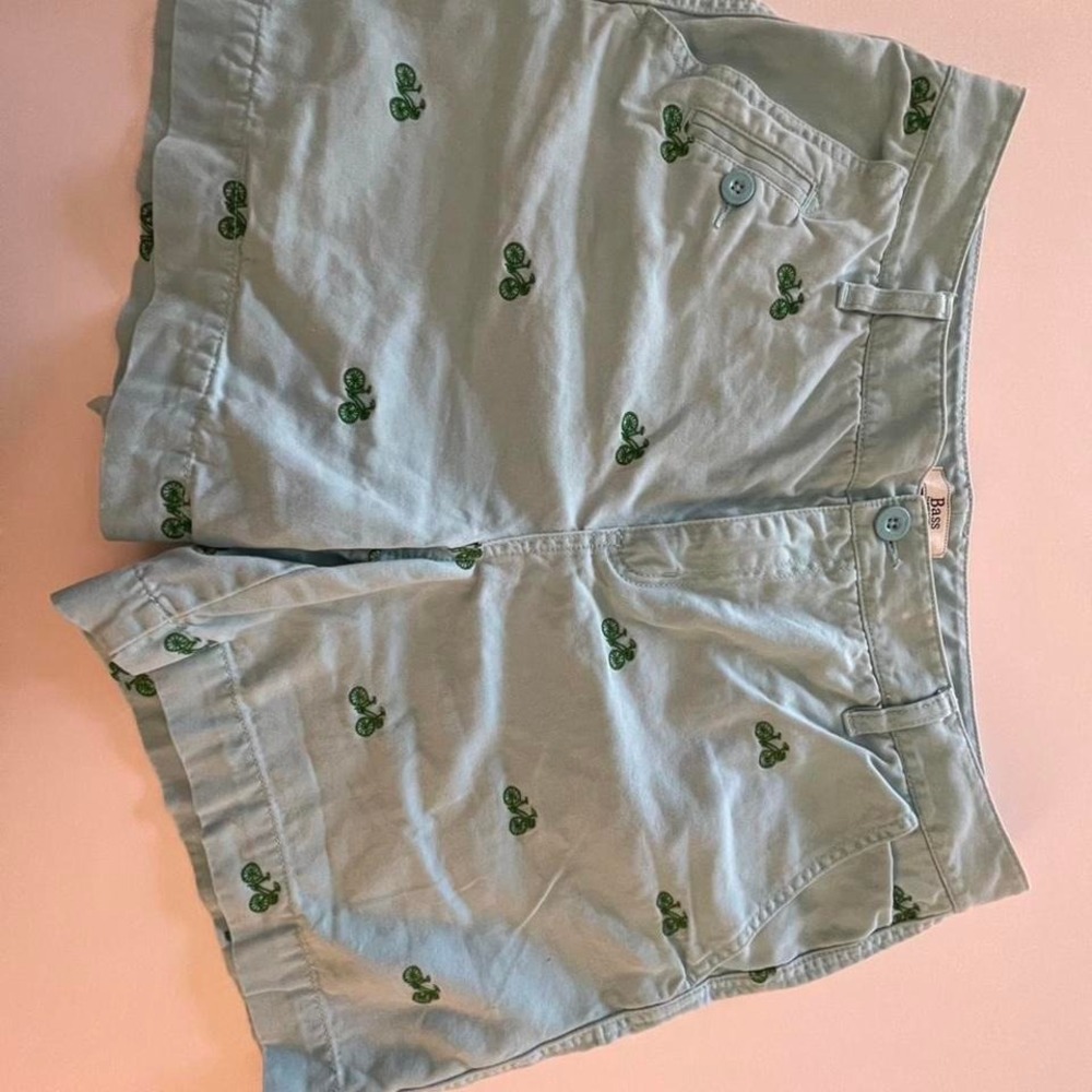 G.H. Bass & Co. bicycle shorts. Aqua with green bicycles. Size 12 women's